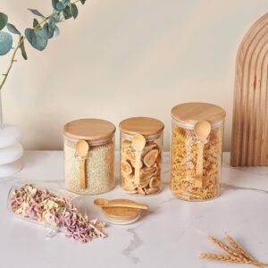 مرطبان زجاج مع غطاء خشب ومعلقة – حجم وسط